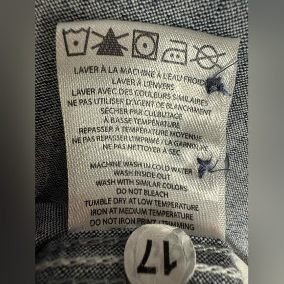 Blumind Button Down Longsleeve Blue Size Medium  EUC - Picture 7 of 7